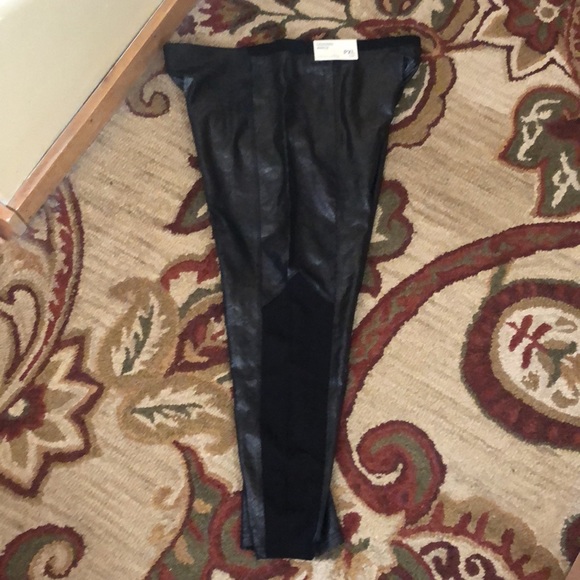 SOFT SURROUNDINGS size XL 18P Crackle Leather Look Crop STRETCHY Insert $89 NEW - Picture 5 of 12